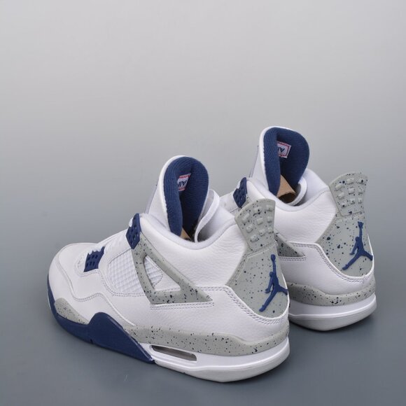 Jordan 4 RetroMidnight Navy - Picture 7 of 10